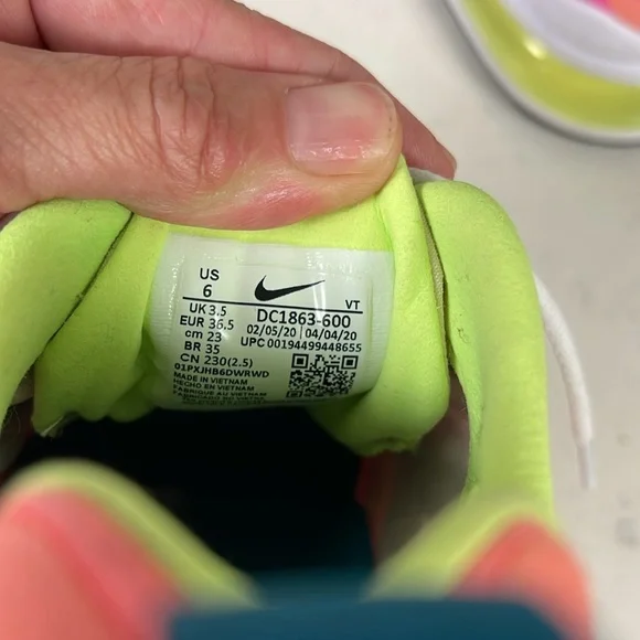 Nike Air Max 270 React Pink Volt Multi DC1863-600 Women's Size 6 - Picture 12 of 16